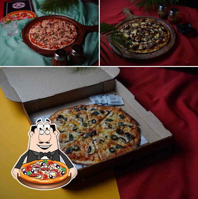Order pizza at Fresco Pizza