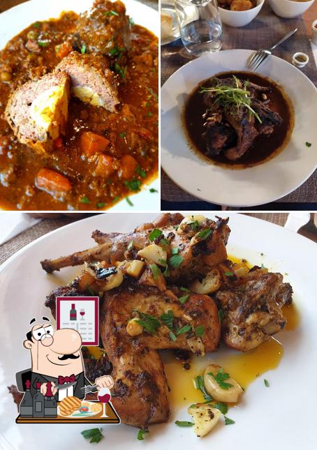 Try out meat dishes at Gozitan