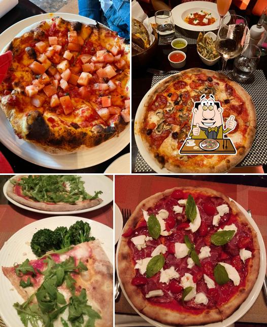 Order pizza at Ronda Locatelli