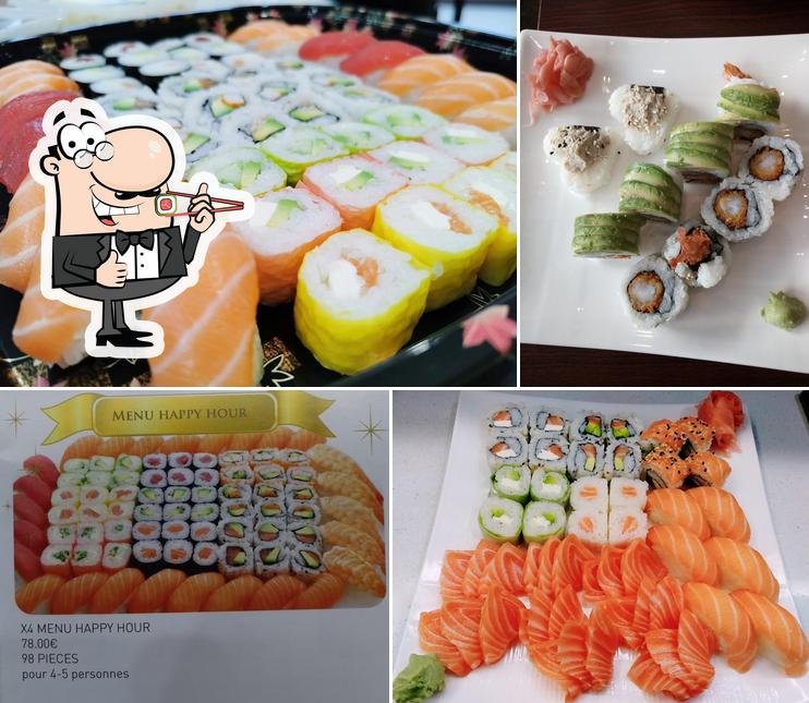 Les sushi sont servis à Sushi Linas