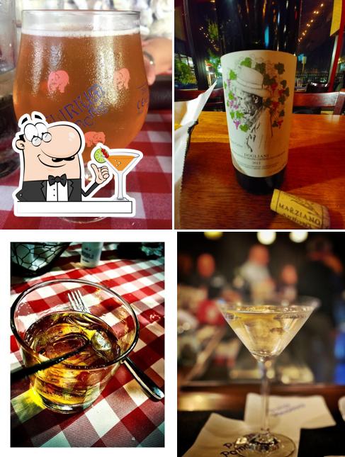 Among different things one can find drink and food at Pazzo Pomodoro - Ashburn