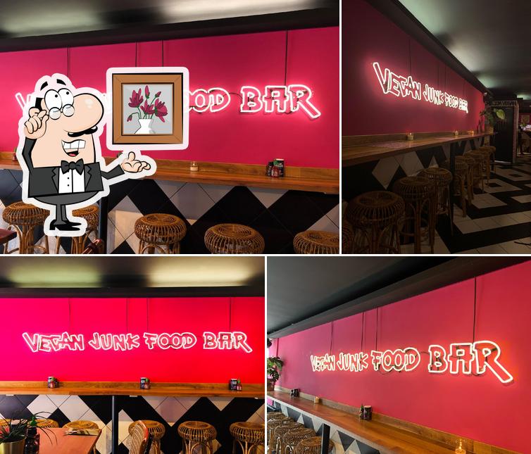 Vegan Junk Food Bar Amsterdam Eerste Van Swindenstraat 389