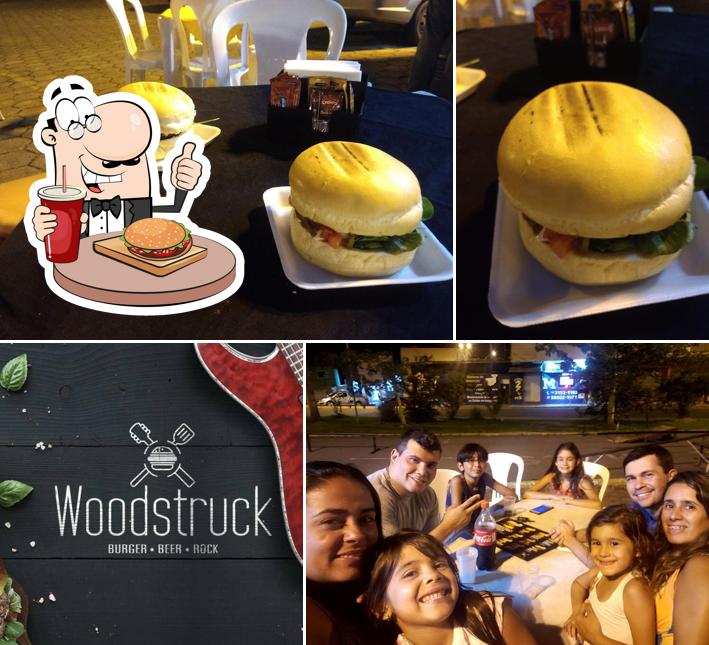 Hambúrguer em WOODSTRUCK LANCHES NA BRASA