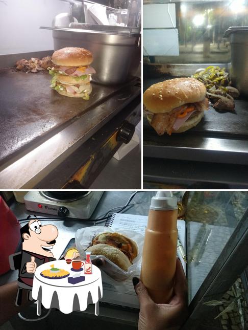 Peça um hambúrguer no Centro burguer