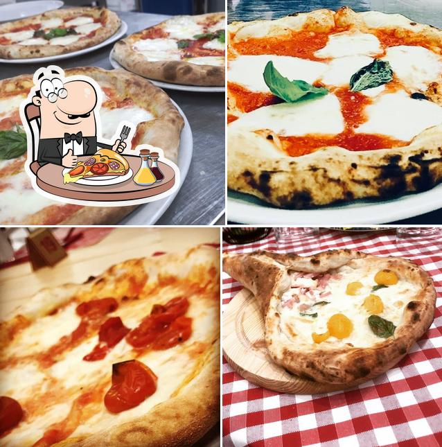 Pick pizza at Reginella