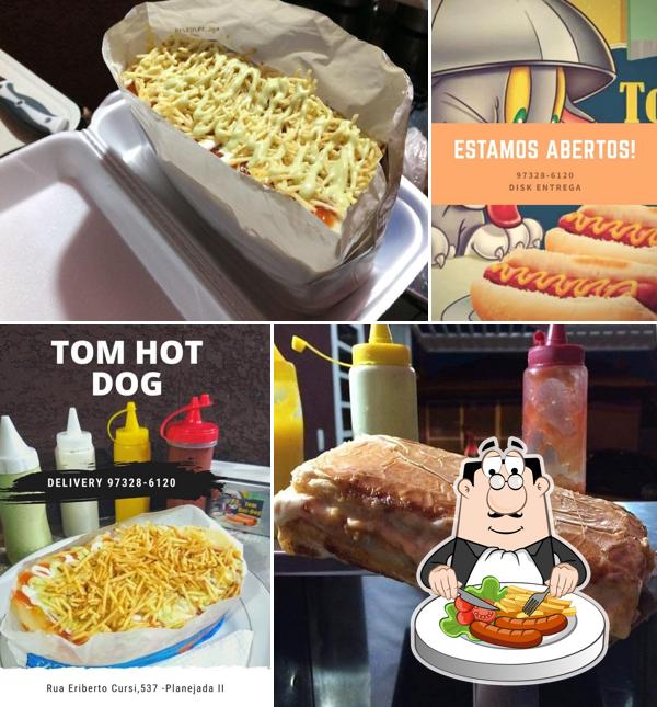 Platos en Tom Hot Dog