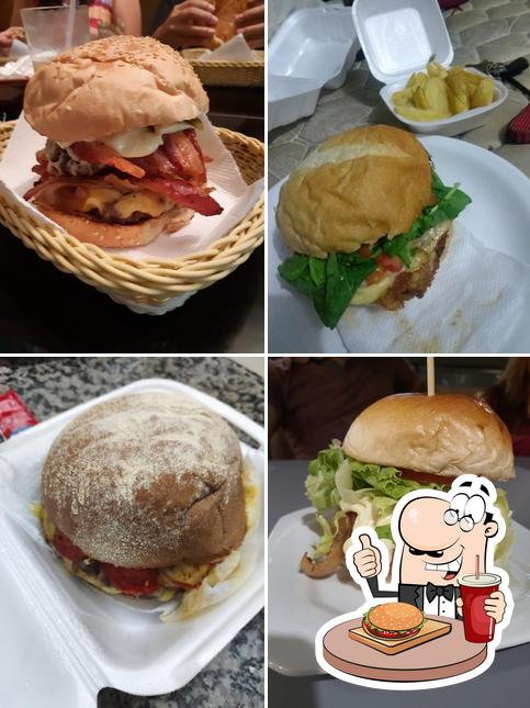 Delicie-se com um hambúrguer no Roots Burger