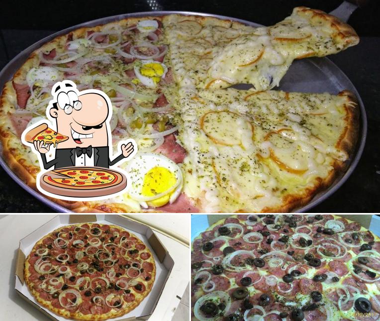 Experimente pizza no Pizzaria E Lanchonete Cantinho Da Familia