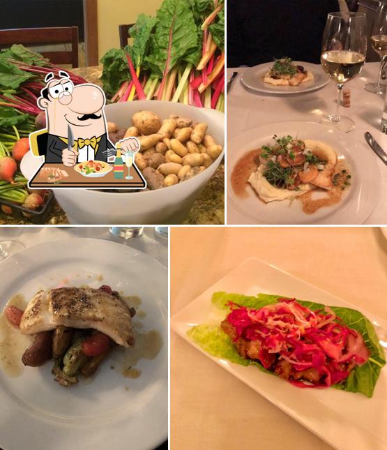 Meals at Noah's Restaurant & Lounge