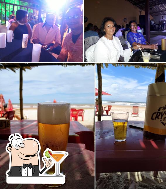 Estas son las imágenes donde puedes ver bebida y barra de bar en Cabana e Restaurante Tijolinho