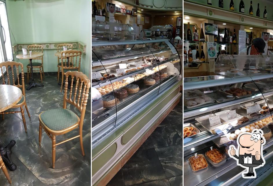 Guarda la foto di Antica Pasticceria Berretta