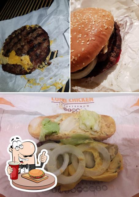 Try out a burger at BURGER KING Deutschland GmbH