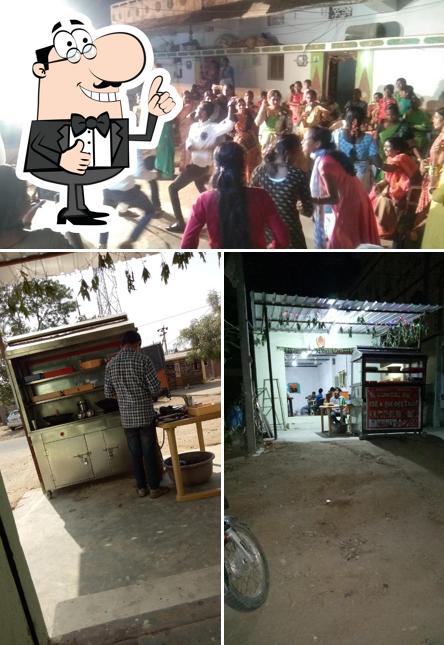 Here's a picture of Bangarama Thalli Fast Food Centre