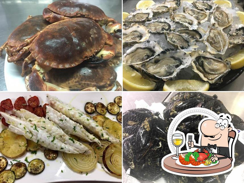 Get seafood at Osteria Setteponti