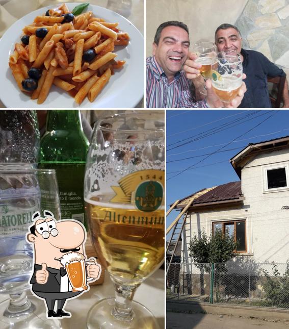 Puoi ordinare un rinfrescante bicchiere di birra chiara o scura