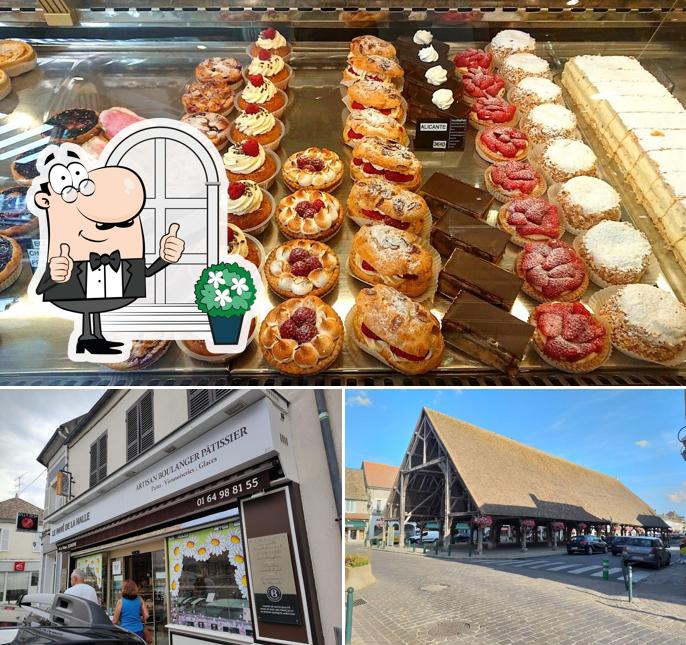 L’image de la extérieur et gâteau concernant Jeandre - Le pavé de la halle