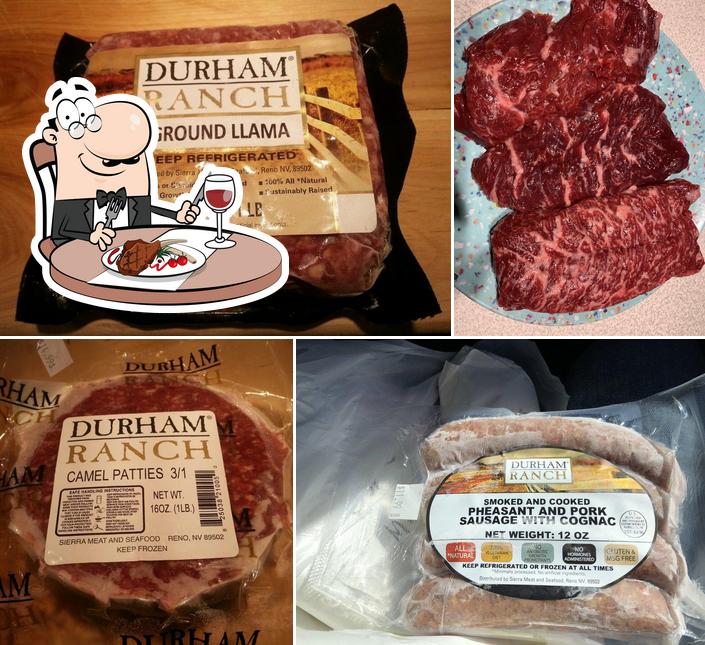 Order meat dishes at Dickman's Meat & Deli