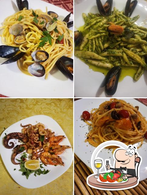 Prova la cucina di mare a RISTORANTE LA TAVERNA DEL TUFFATORE