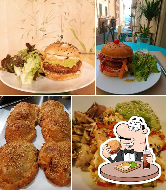 Prenez un hamburger à Mille et une saveurs sauvages restaurant bio végétalien et sans gluten