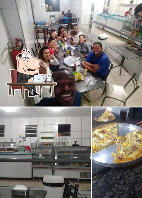 O interior do Pizzaria Pereira