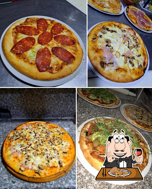 Kostet eine Pizza bei Pizzeria-Restourant La Piazza Svilajnac