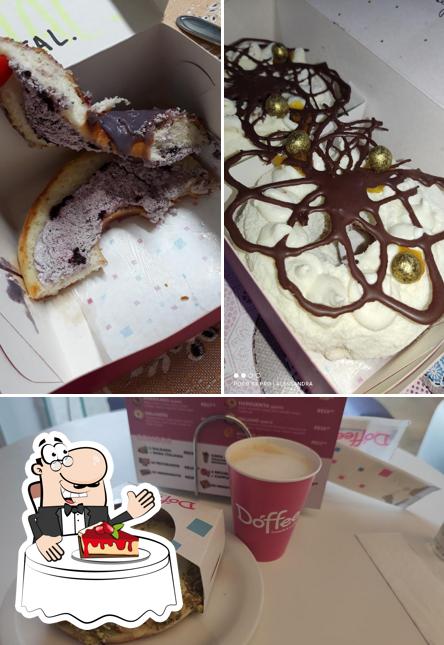 Dóffee Donuts & Coffee - São José dos Pinhais oferece uma escolha de pratos doces