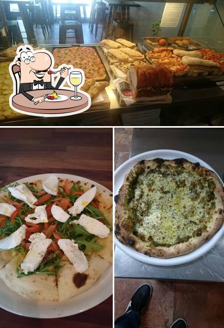 Essen im Pizzeria Delicious Roma