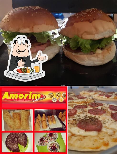 Platos en Amorim Lanches