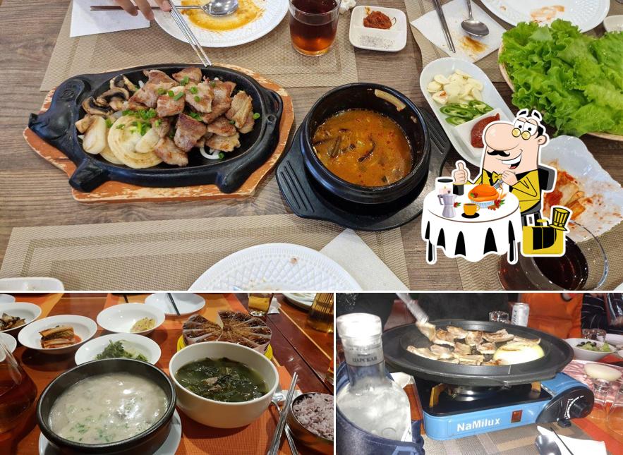 Еда в "Ресторане "Корейском Доме""