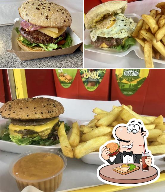 Faites-vous plaisir avec un hamburger à Friterie Delisnack