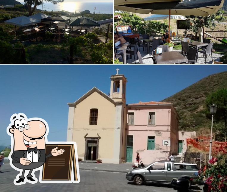 Tra le diverse cose da L'Oasi Snack-Bar si possono trovare la esterno e interni