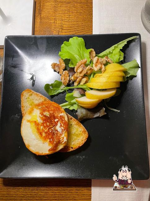 Scegli i un pasto a base di carne a Trattoria Il Cacciatore