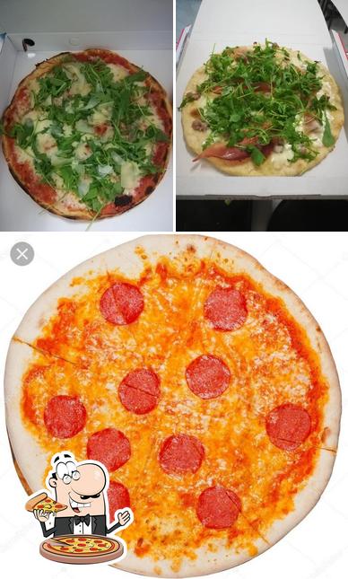 Scegli una pizza a Casciani Laura