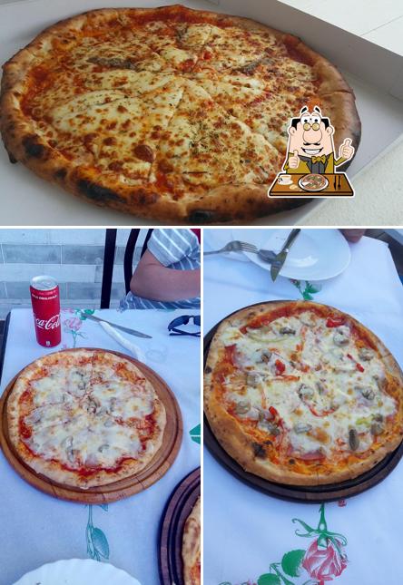 Order pizza at Restaurant Pizza Malasi