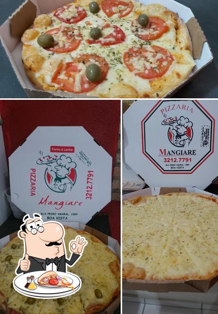 Experimente pizza no Pizzaria Mangiare