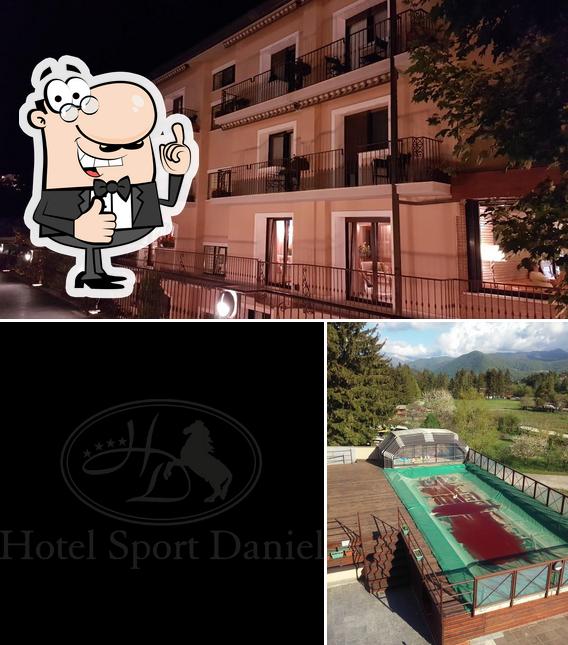 Regarder la photo de Hotel Sport Daniel