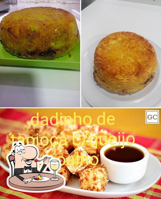 Comida em Golden Best Food batata suíça e tapioca