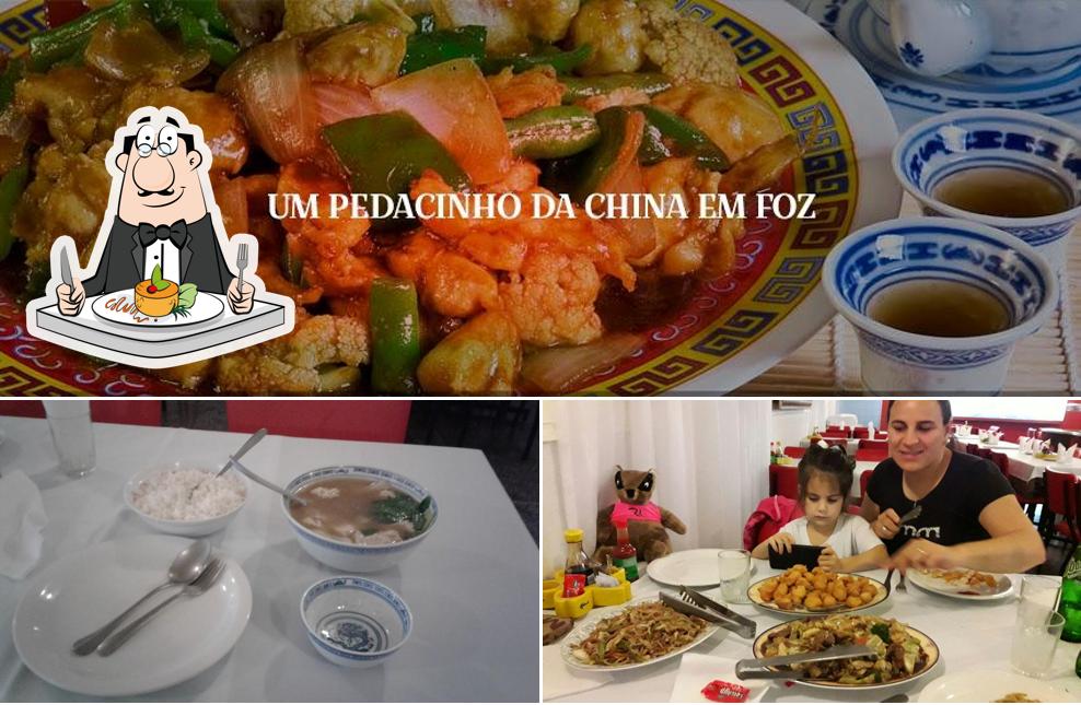Еда в "Restaurante China"