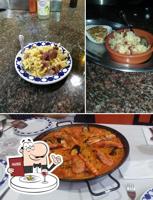 Comida en Mesón O Valenciano