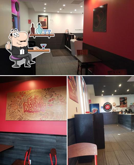 L'intérieur de Pizza Hut