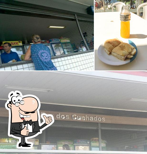 Look at the picture of Bar dos Cunhados