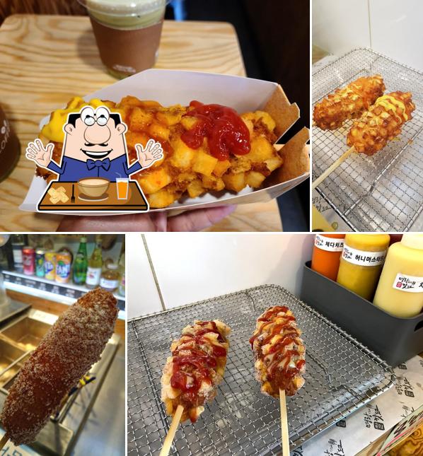 Food at Myeongnyang Hotdog Jongno-3ga