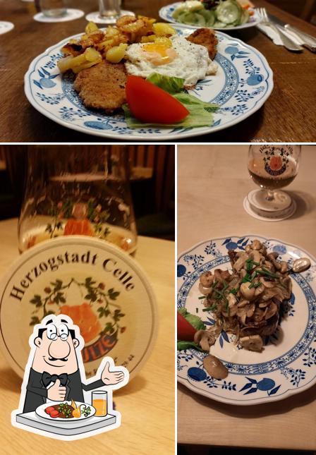 Las imágenes de comida y cerveza en Schweine-Schulze