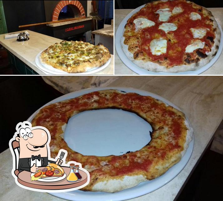 A Pizzeria Lievito Mare, puoi ordinare una bella pizza