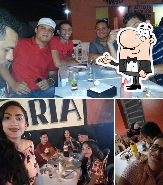 Entre diferentes coisas, interior e balcão de bar podem ser encontrados no PIZZARIA SABOR DA HORA