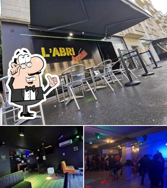 Jetez un coup d’oeil à l’image indiquant la intérieur et comptoir de bar concernant L'ABRI-cole