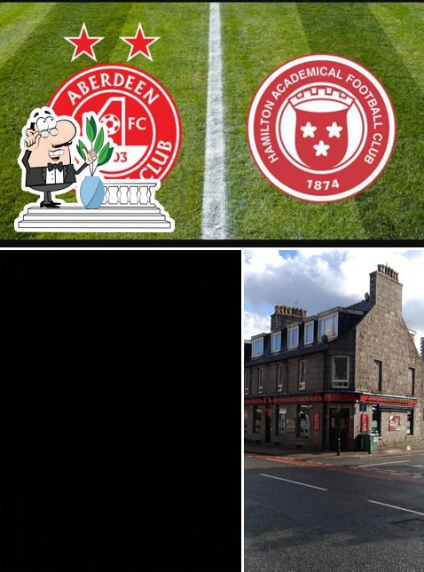 La parte exterior de Pittodrie Bar