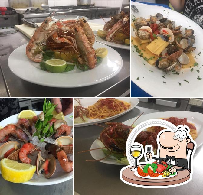 Ordina la cucina di mare a O cerriglio trattoria pizzeria cucina napoletana