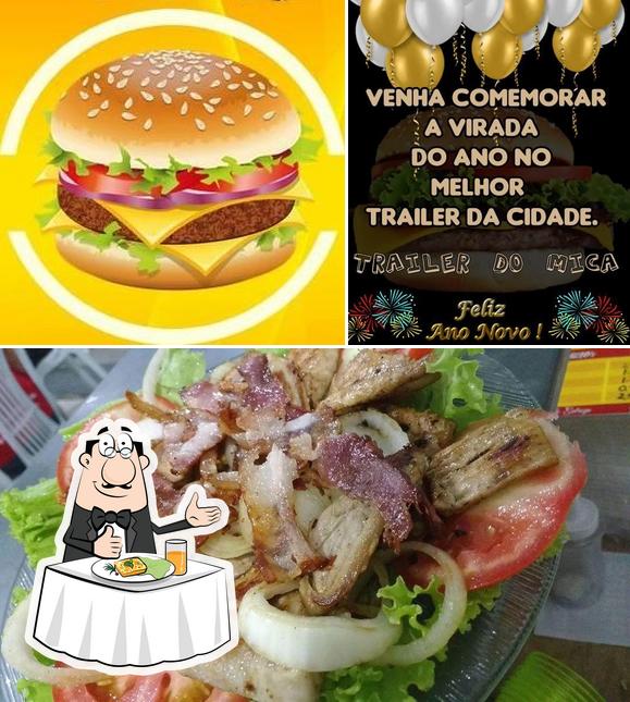 Comida em Trailer do Mica