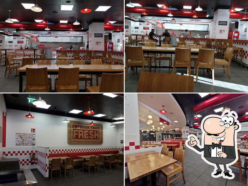 Découvrez l'intérieur de Five Guys Essen Limbecker Platz